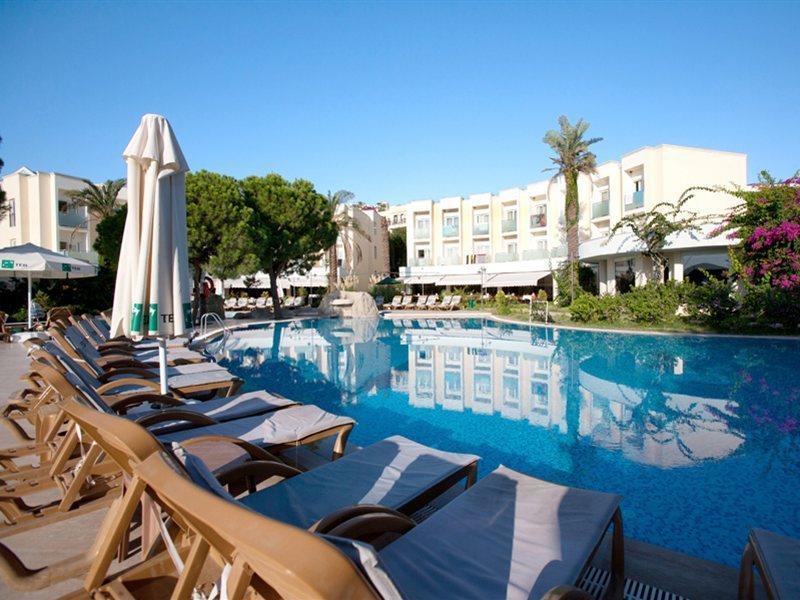 Royal Palm Beach Hotel Gümbet Eksteriør billede